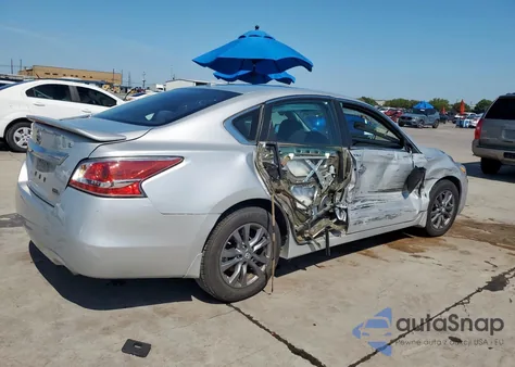 2015 Nissan Altima 2.5 from USA, damaged, VIN 1N4AL3AP2FC570961